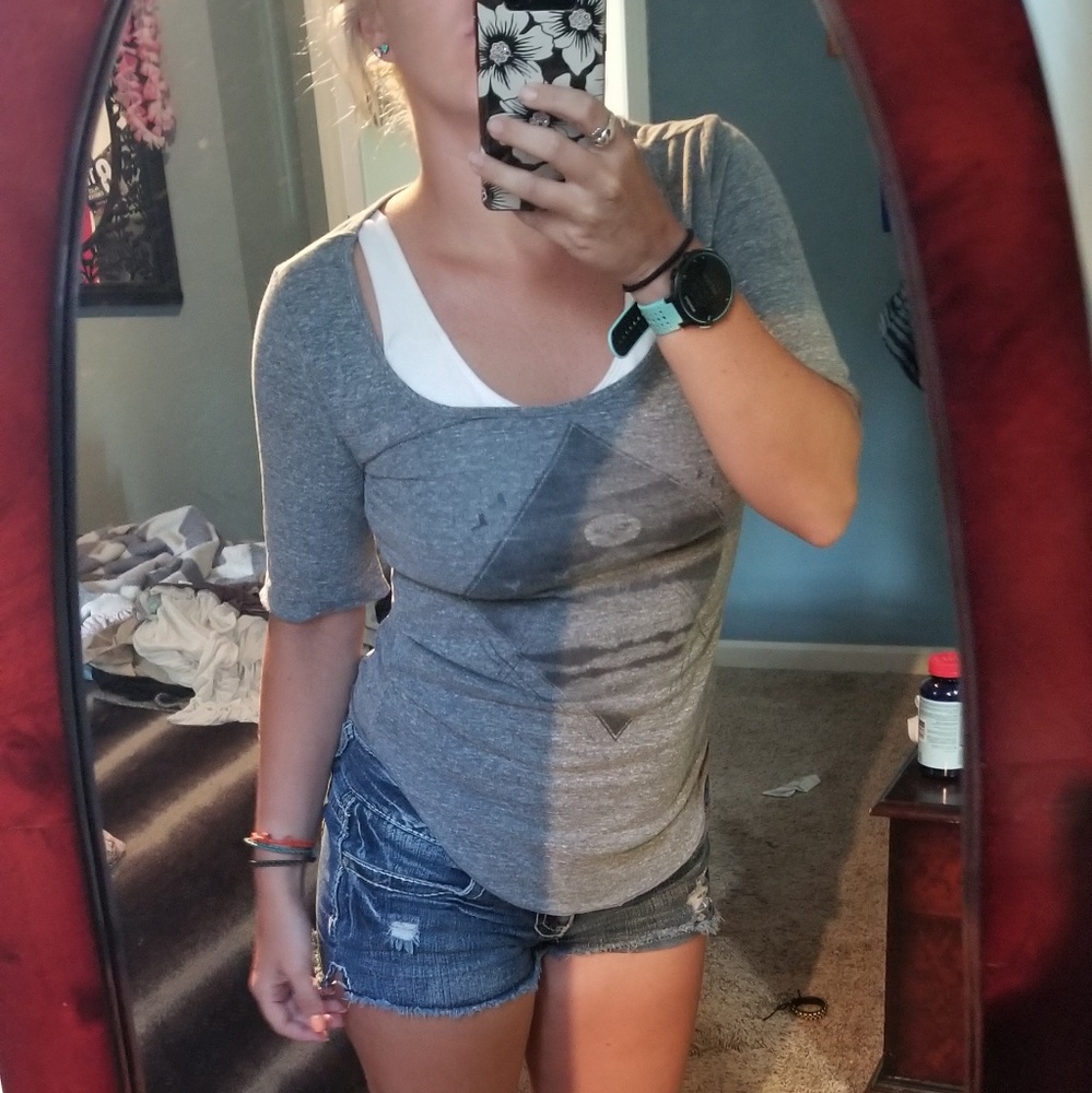 Roxy tshirt